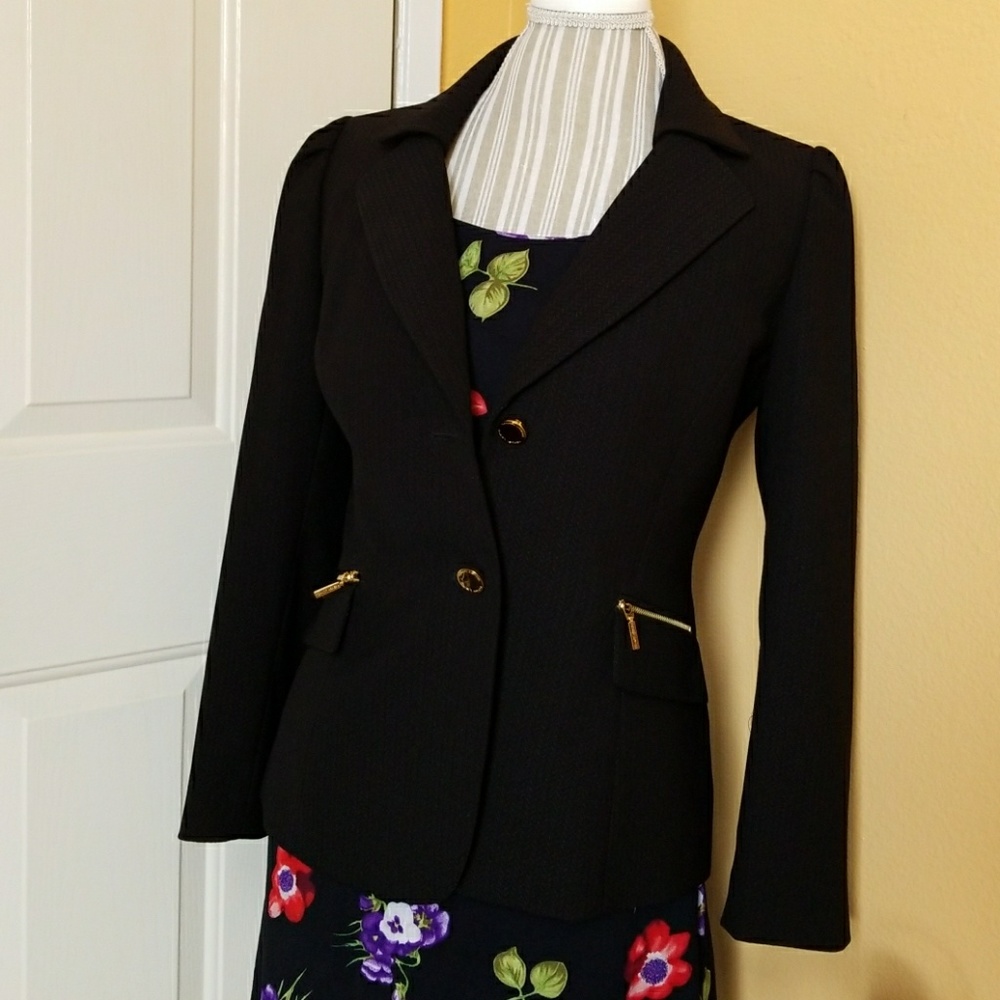 Tahari Jacket suit